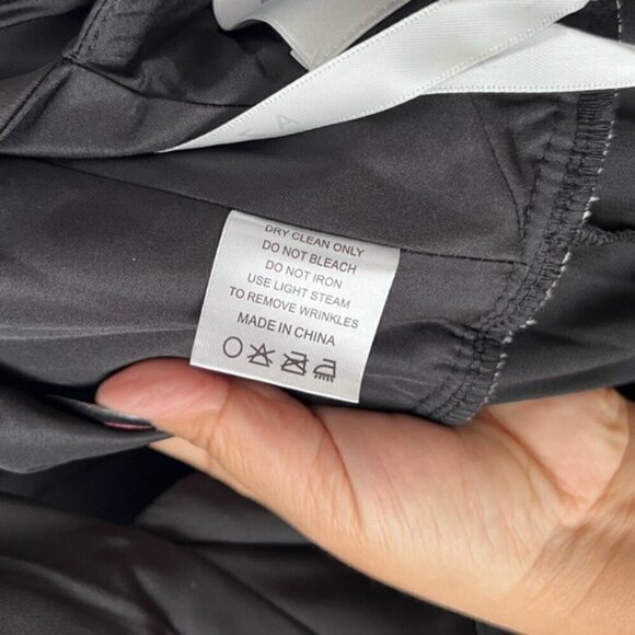 Azazie - Mero Black Sheath Pleated Metallic Satin Dress -Black. Size:A10. (1613) - Picture 8 of 16